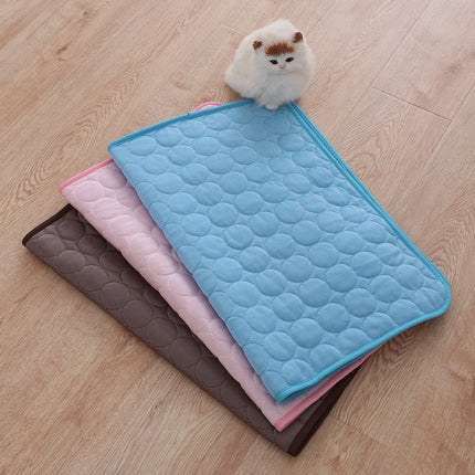 Pet Summer Portable Ice Silk Cooling Pad for Dogs – Reusable & Washable