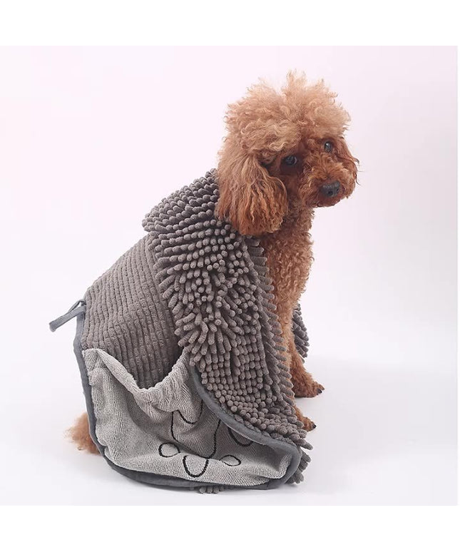Grey chenille pet towel by Petpexi, super absorbent and soft fiber for fast drying and grooming comfort for dogs and cats

