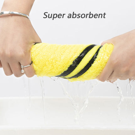 Quick-Drying Dog Towels for Dogs & Cats – Super Absorbent Soft Microfiber | Petpexi