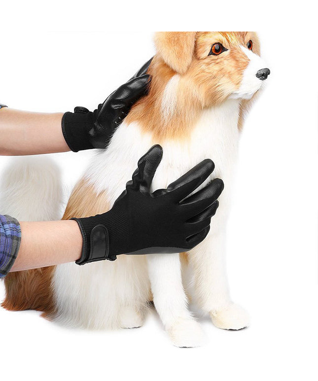 Pet hair grooming glove in soft BPA-free rubber and nylon with adjustable wrist strap for cats, dogs, and horses by Petpexi – shedding, bathing, and massage tool

